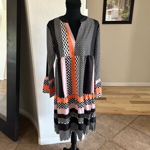 MIXED PATTERN MIDI DRESS (M); black, white, orange, pink